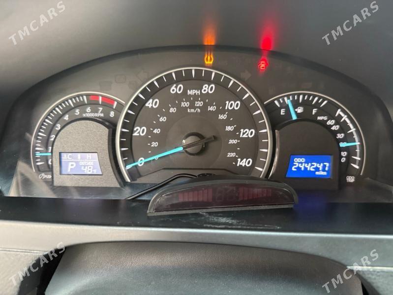 Toyota Camry 2012 - 230 000 TMT - 30 мкр - img 8