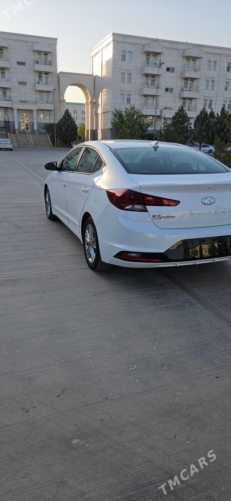 Hyundai Elantra 2020 - 240 000 TMT - Кëши - img 5