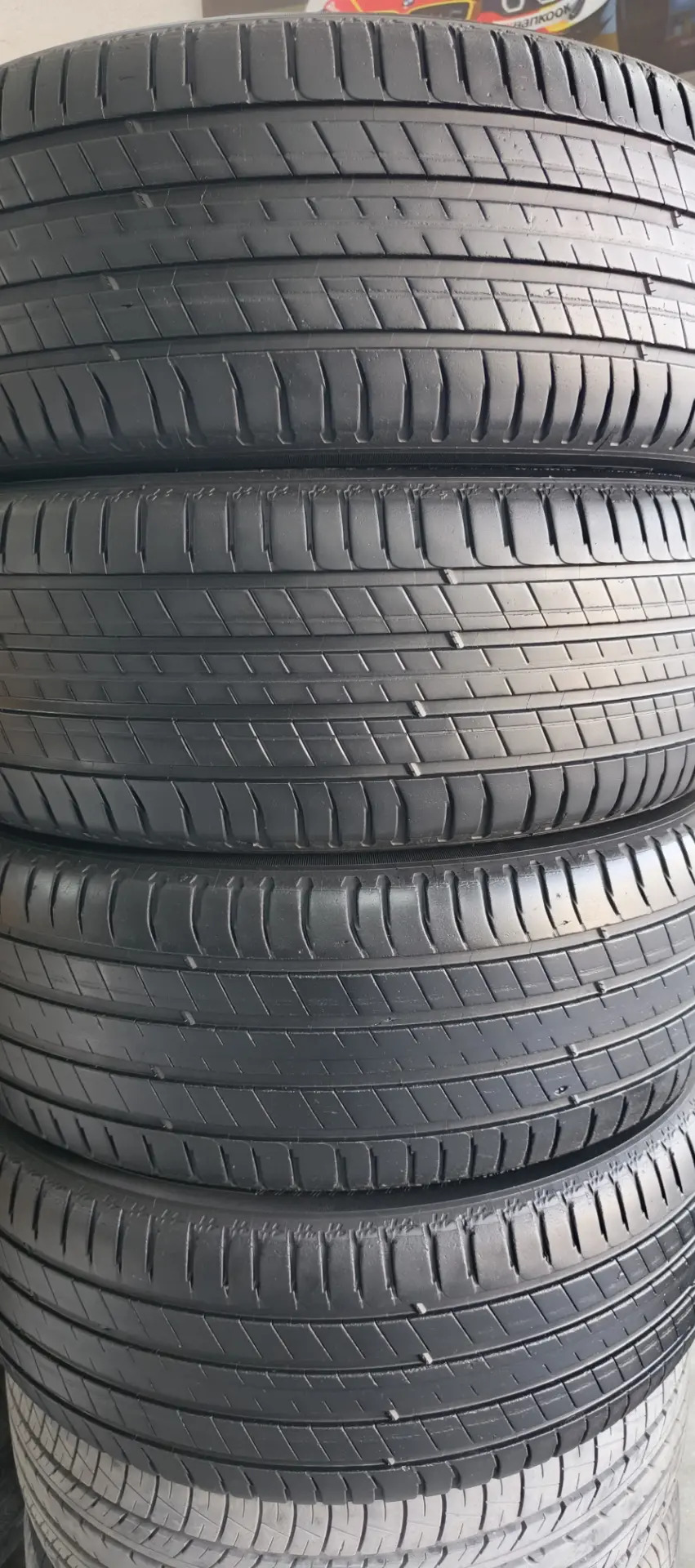 235 55 18 MICHELIN 2 500 TMT - Гарадамак - img 1