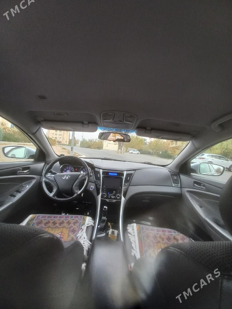 Hyundai Sonata 2011 - 170 000 TMT - Ашхабад - img 6