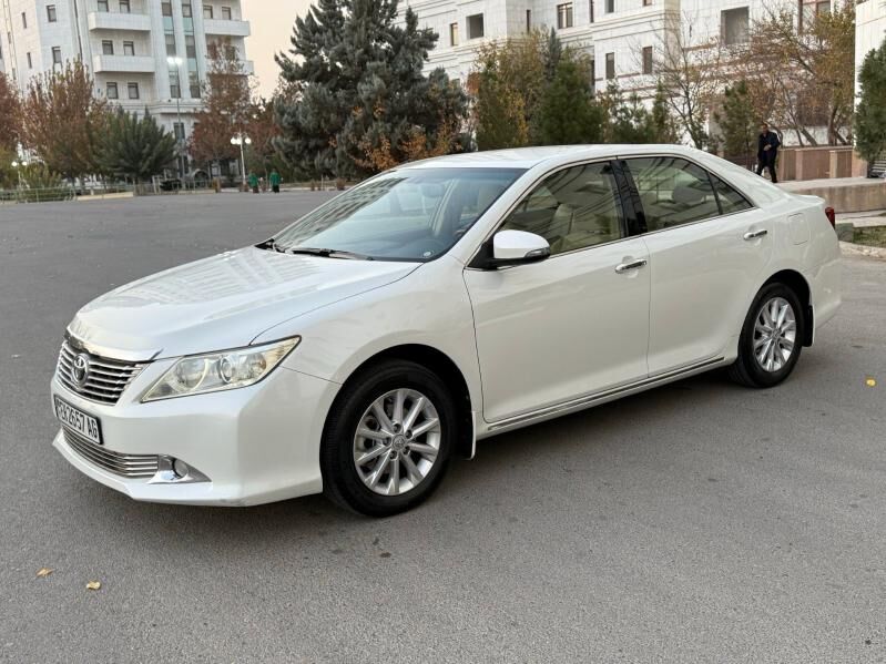 Toyota Camry 2014 - 325 000 TMT - Ашхабад - img 4