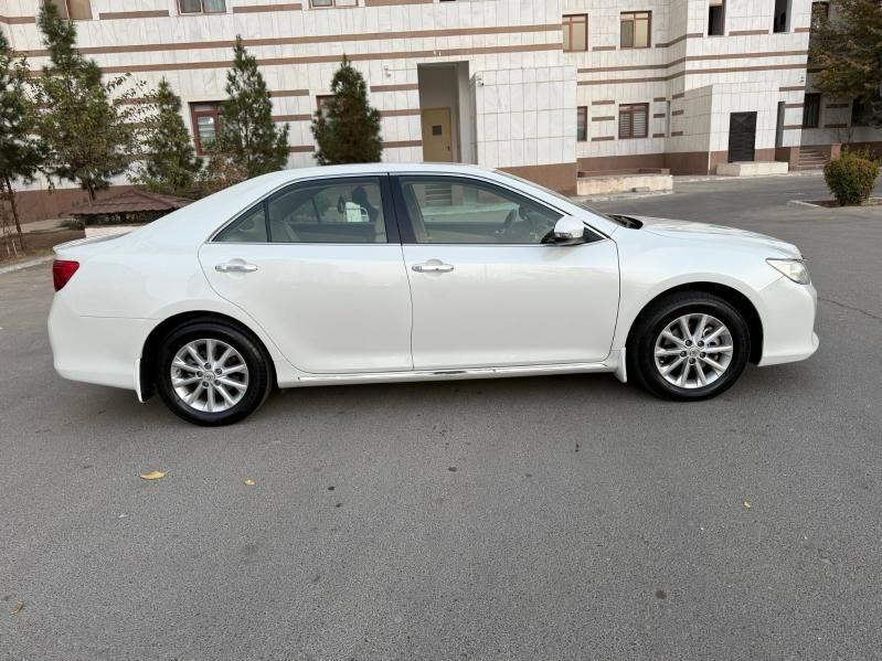 Toyota Camry 2014 - 325 000 TMT - Ашхабад - img 5