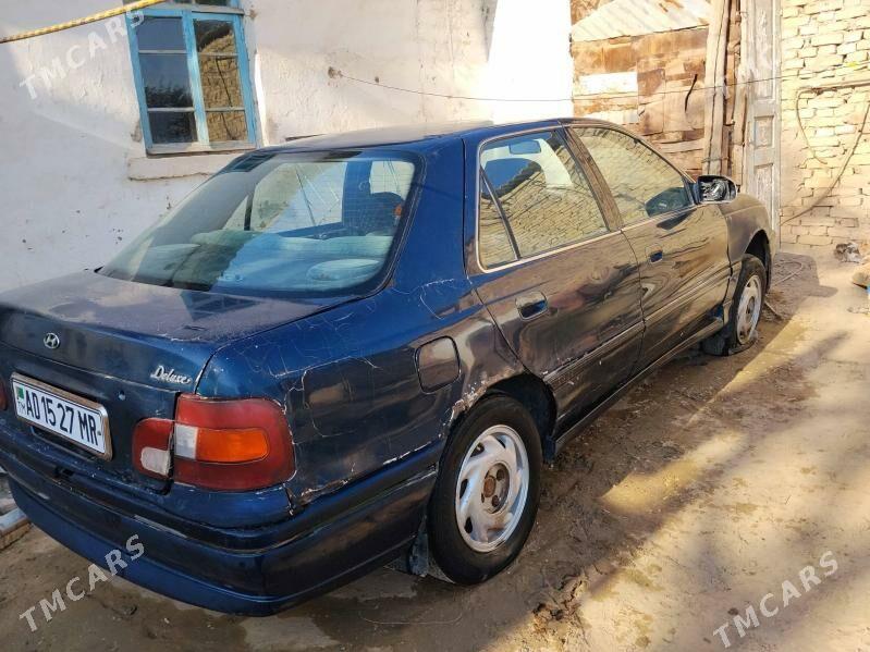 Hyundai Elantra 1995 - 10 000 TMT - Ёлётен - img 4