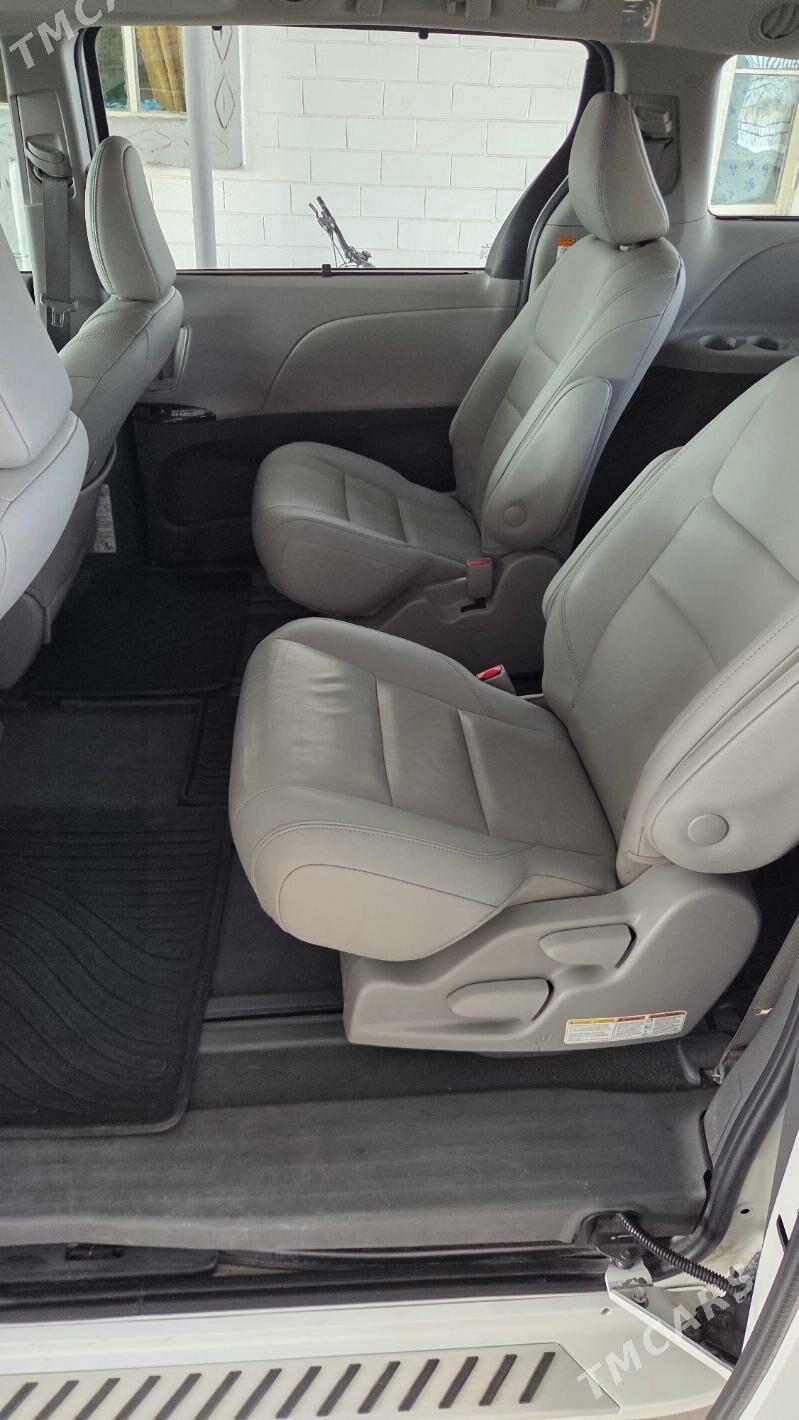 Toyota Sienna 2019 - 385 000 TMT - Gökdepe - img 6