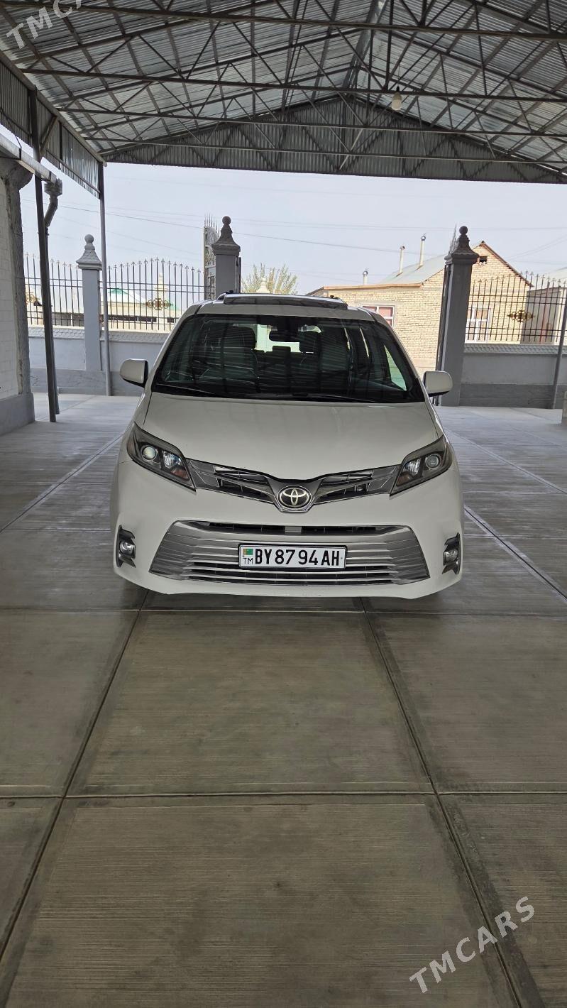Toyota Sienna 2019 - 385 000 TMT - Gökdepe - img 5