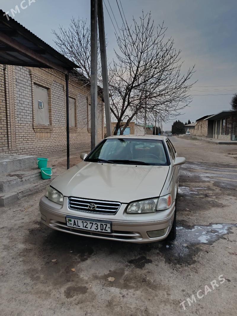 Toyota Camry 2000 - 135 000 TMT - Дашогуз - img 3