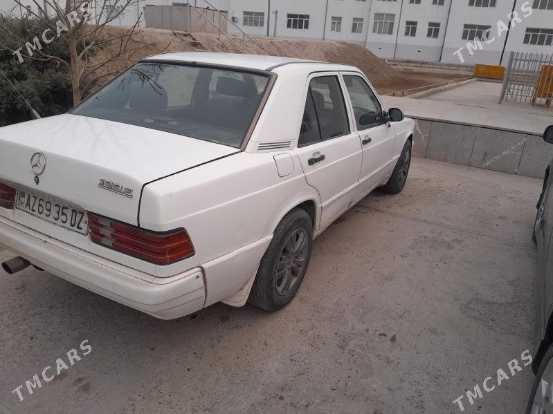 Mercedes-Benz 190E 1990 - 35 000 TMT - Дашогуз - img 4