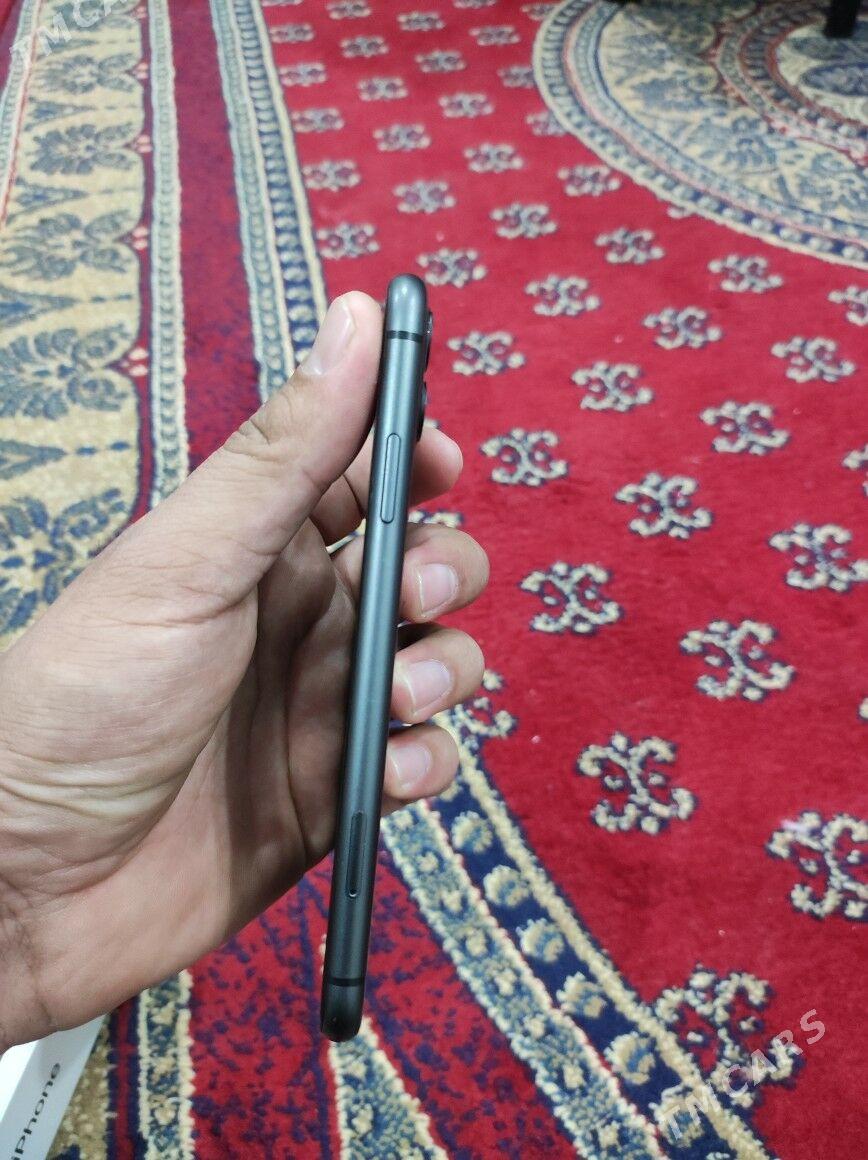 Iphone 11 - Mary - img 3