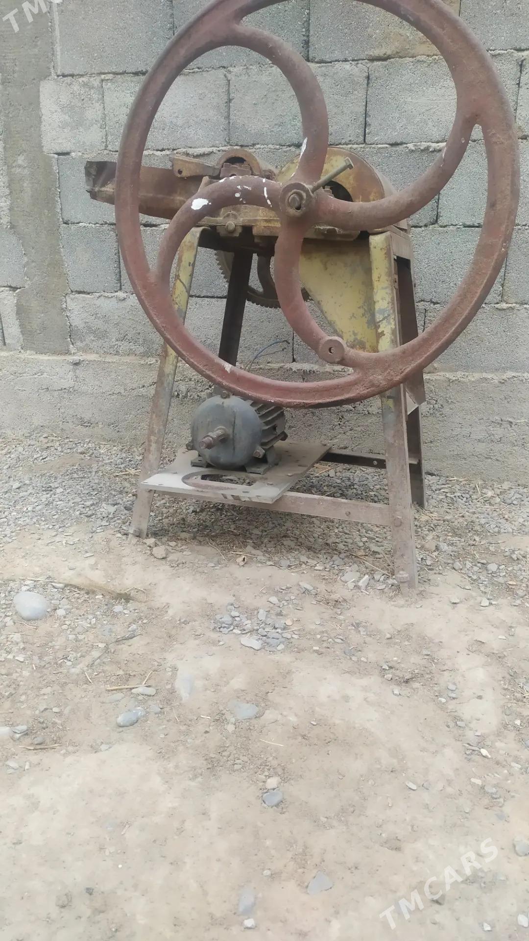 ot üwelýän - Aşgabat - img 2