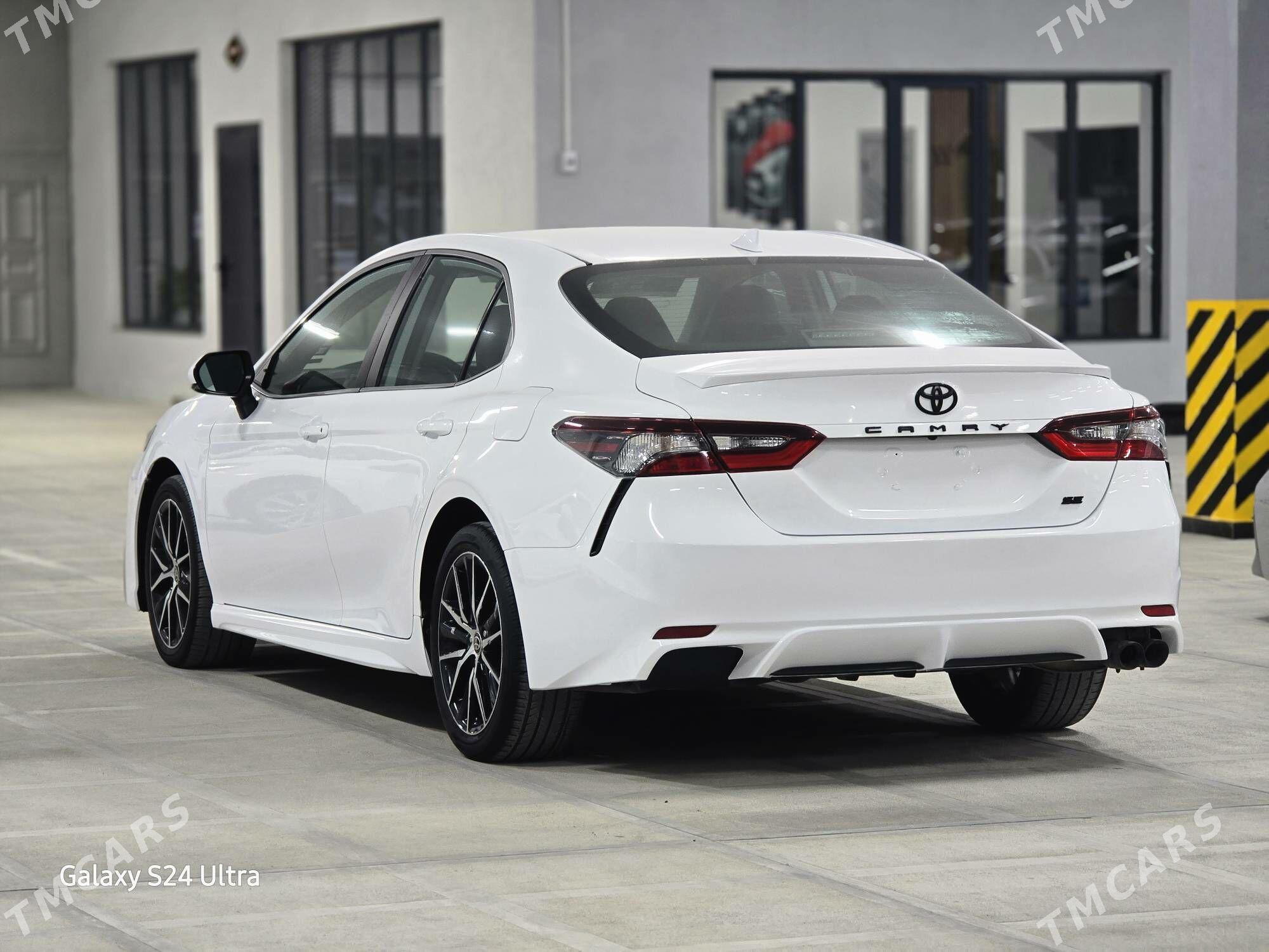 Toyota Camry 2022 - 320 000 TMT - Мары - img 6