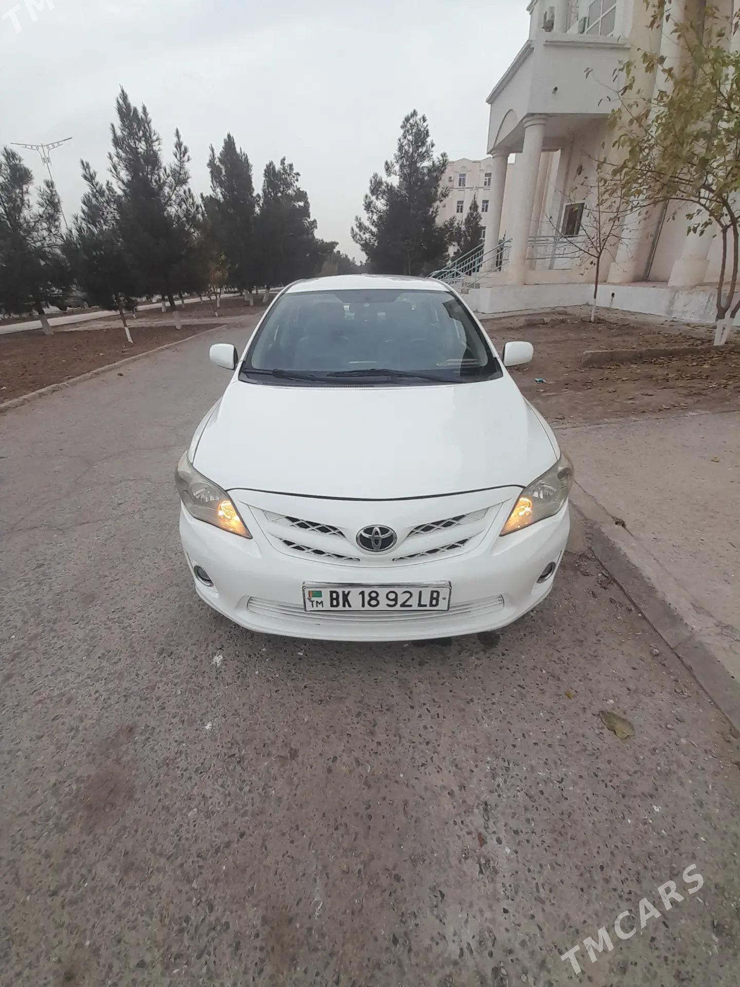 Toyota Corolla 2011 - 180 000 TMT - Туркменабат - img 6