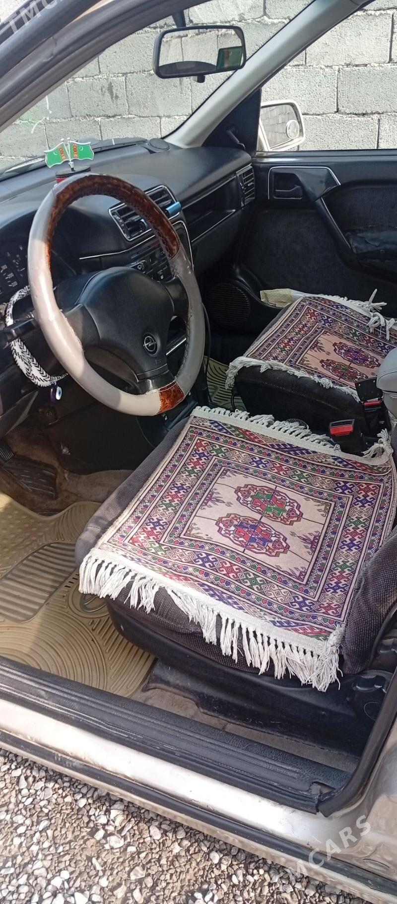 Opel Vectra 1992 - 47 000 TMT - Änew - img 6