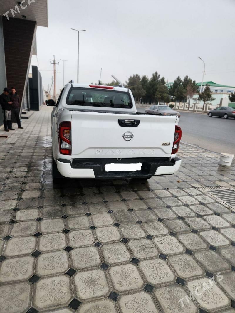 Nissan Navara 2025 - 450 000 TMT - Мары - img 4