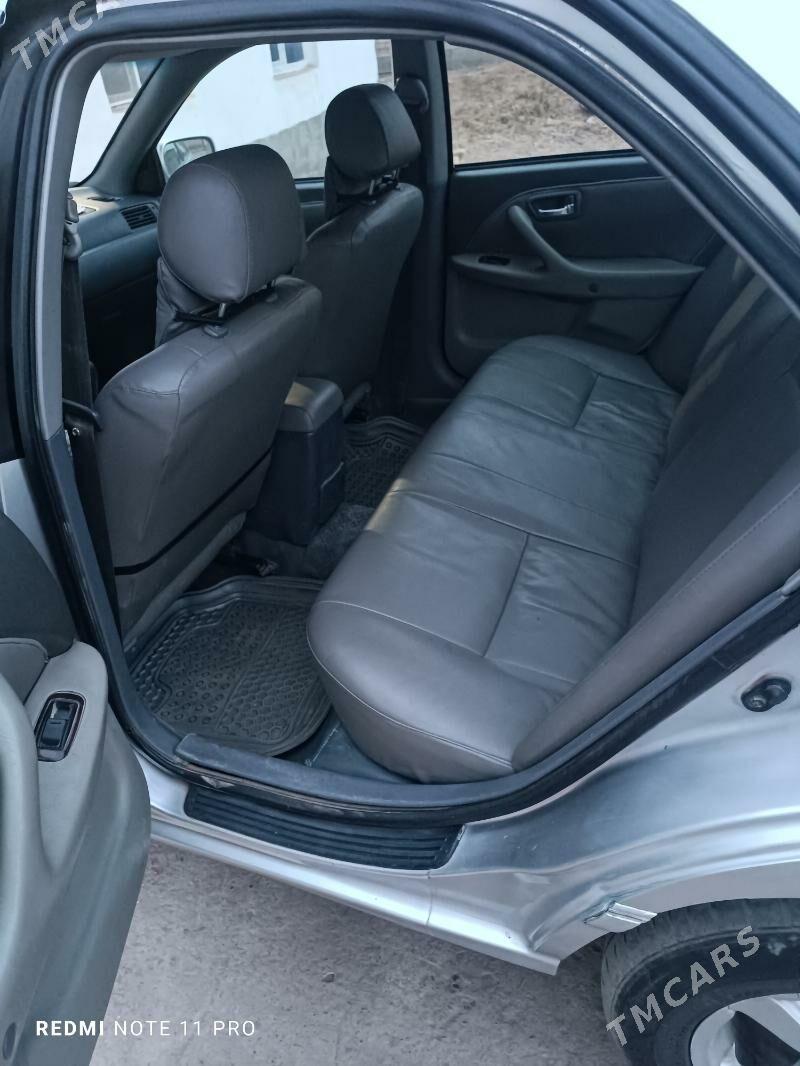 Toyota Camry 2000 - 170 000 TMT - Дянев - img 4