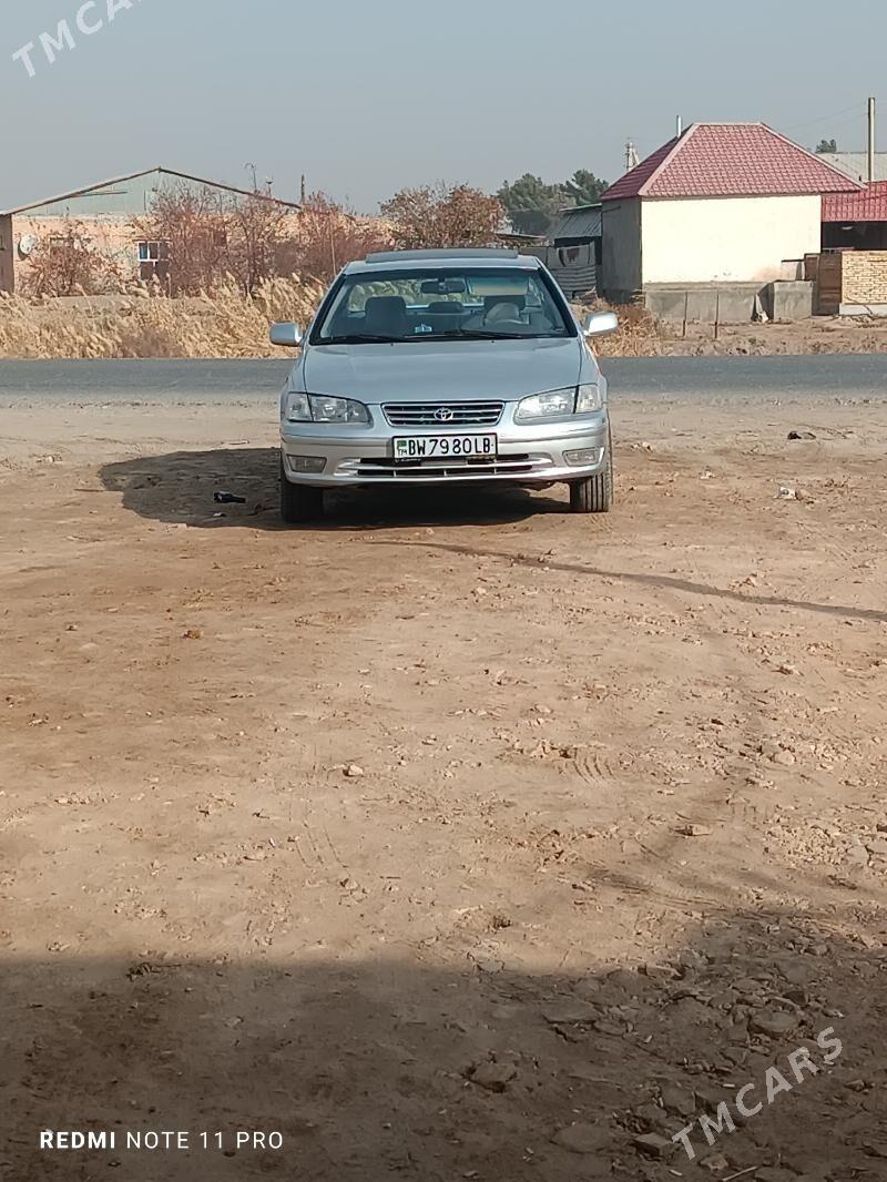 Toyota Camry 2000 - 170 000 TMT - Дянев - img 6