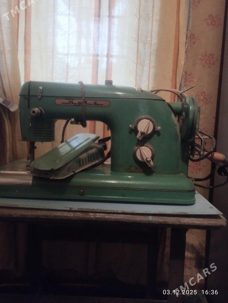 Электрическая швейная машинка - Мургап - img 2