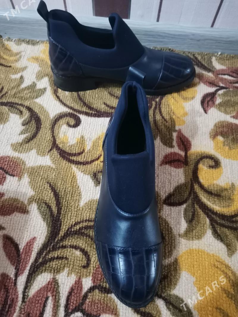 Kowus. Polusapok. - Balkanabat - img 2