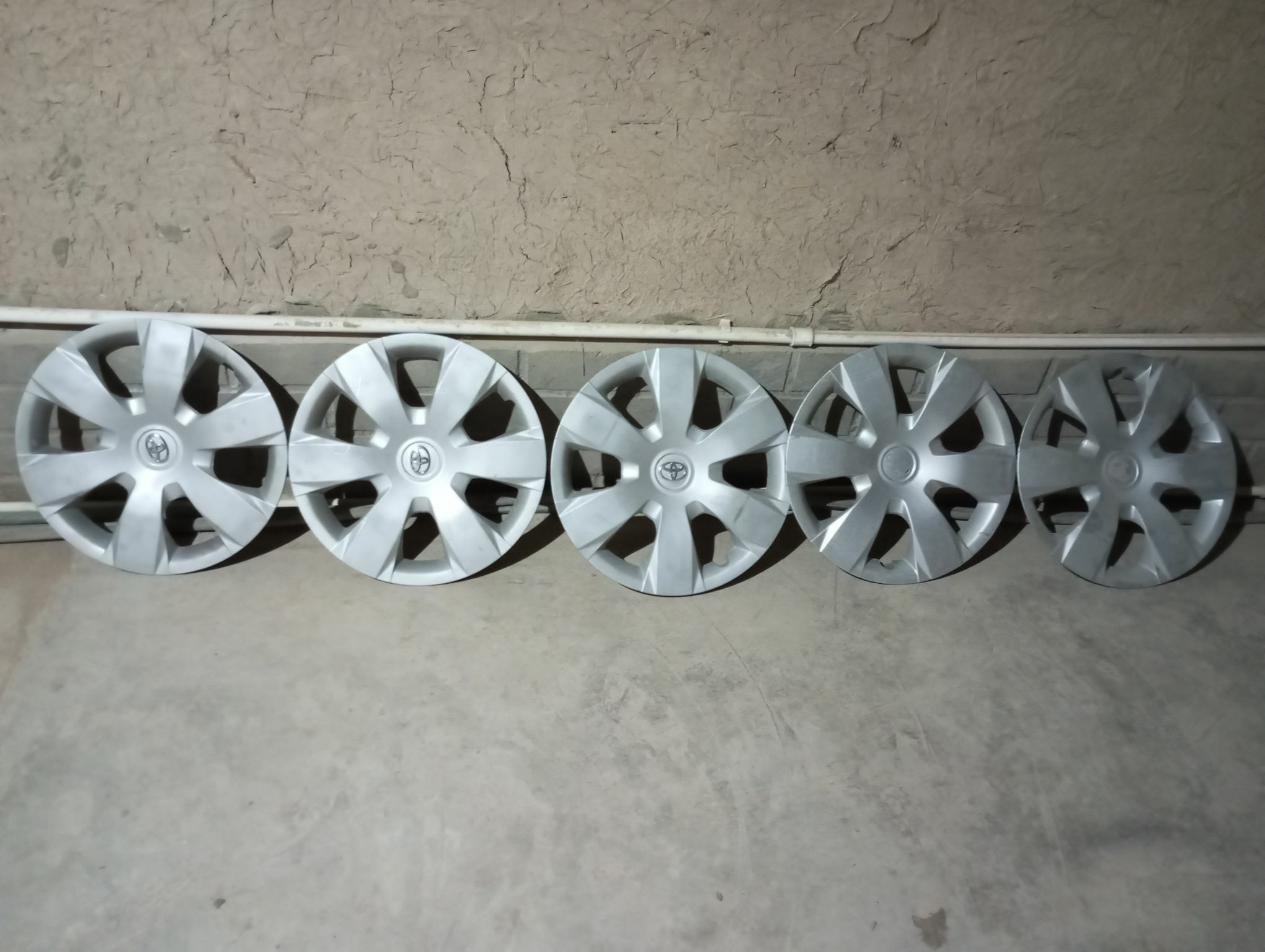 16-lyk kemriniñ kalpagy 150 TMT - Гурбансолтан Едже - img 2