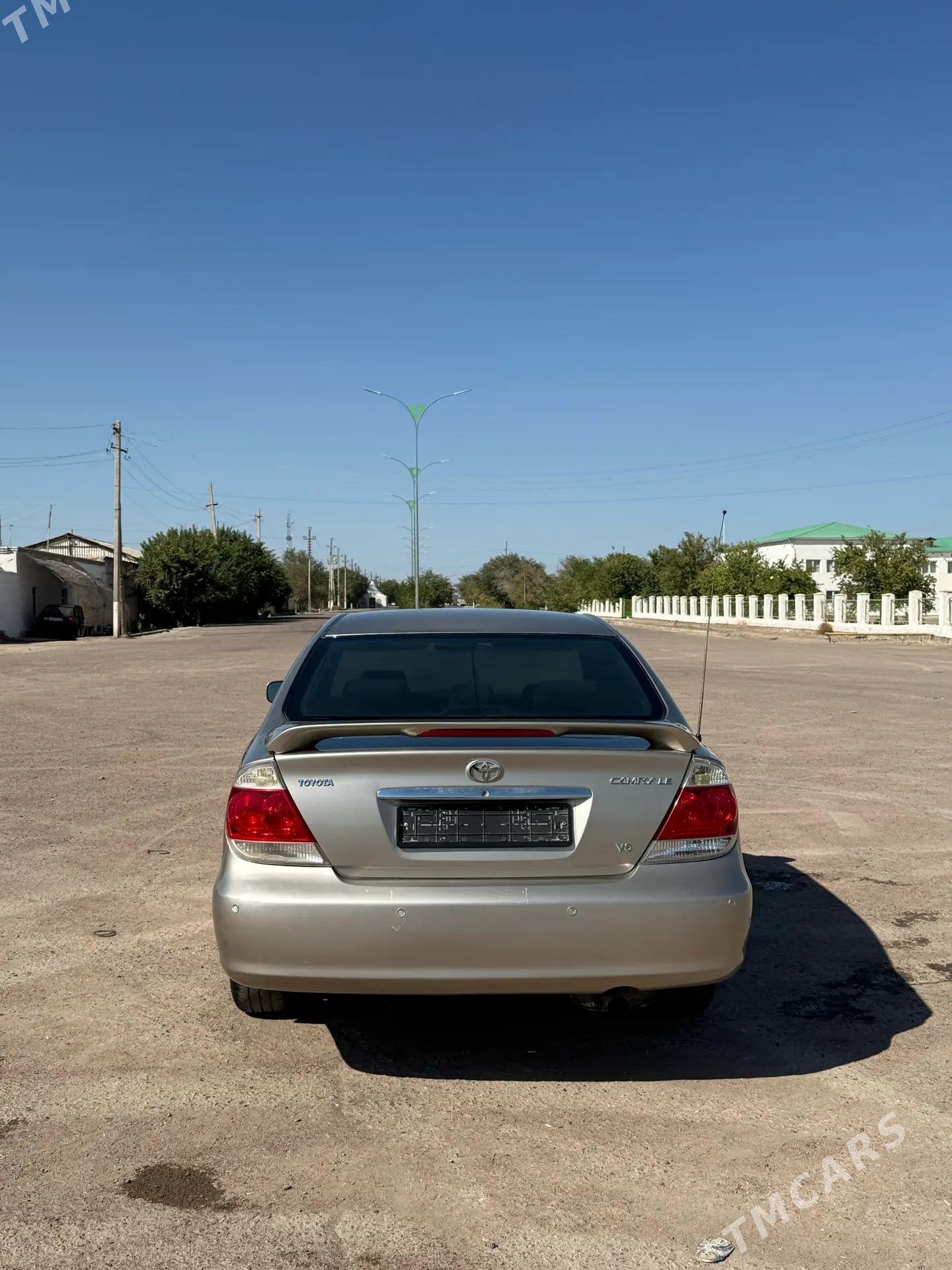 Toyota Camry 2005 - 210 000 TMT - Кёнеургенч - img 5