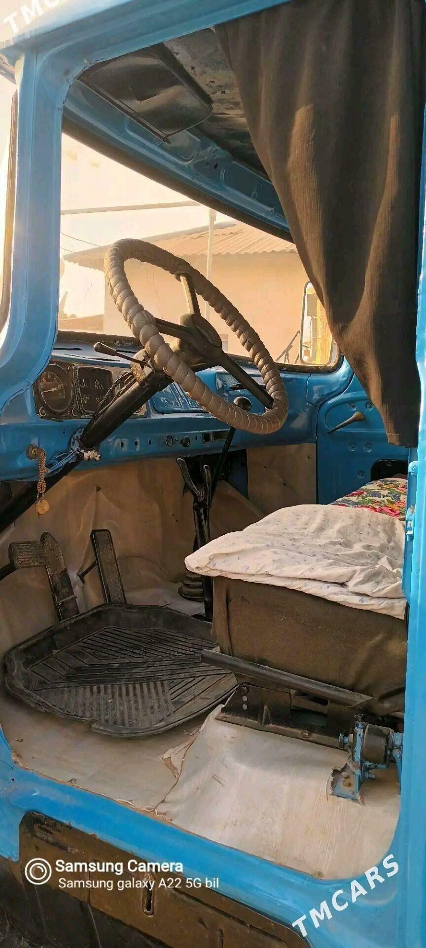 Zil 130 1993 - 70 000 TMT - Tejen - img 6