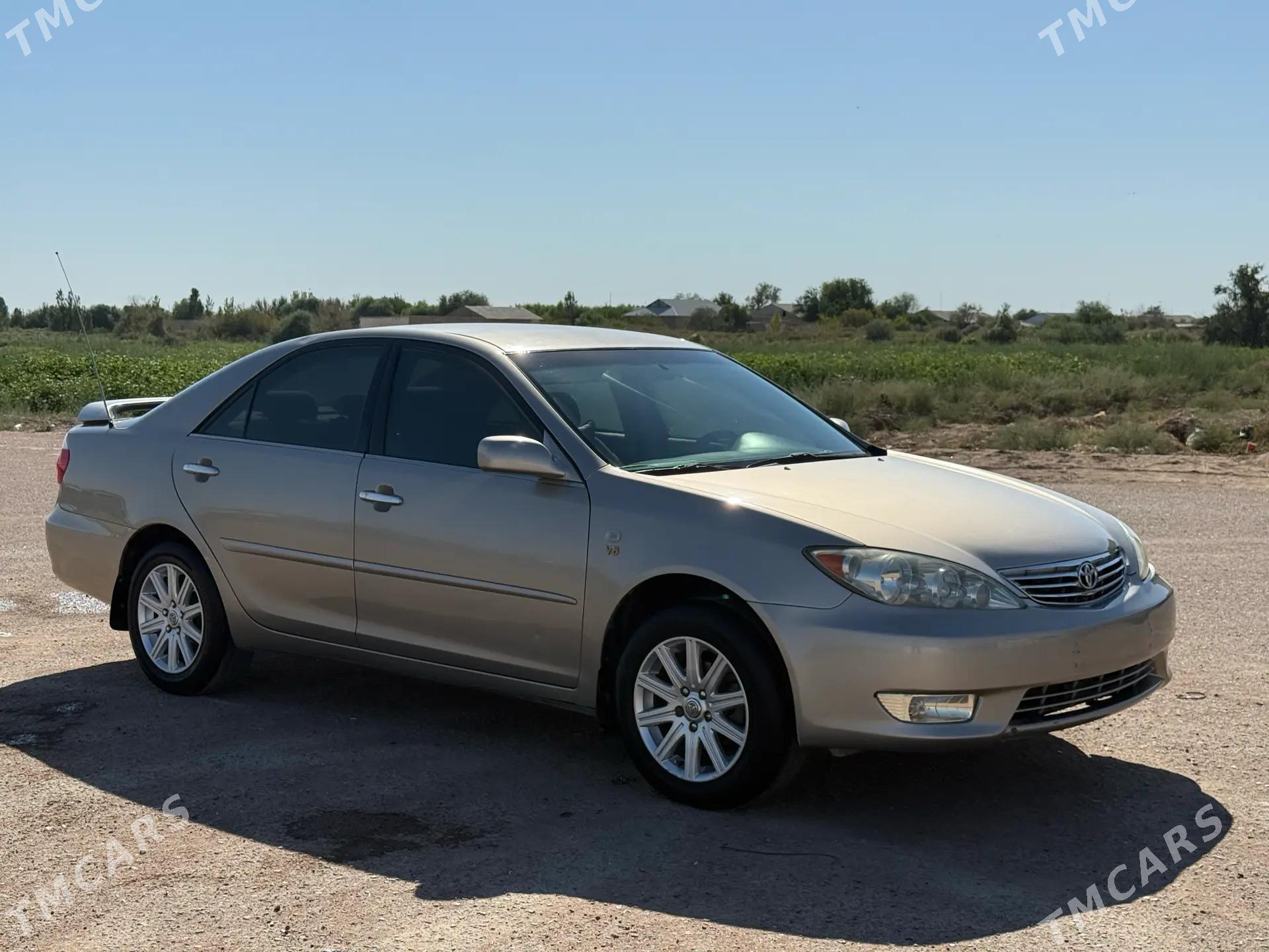 Toyota Camry 2005 - 210 000 TMT - Кёнеургенч - img 3