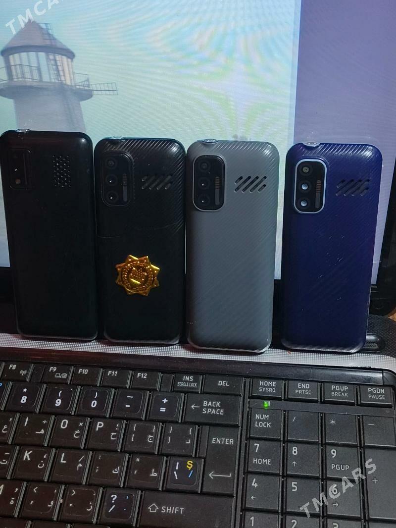 maxfone prastoy telefon - 5 мкр - img 2