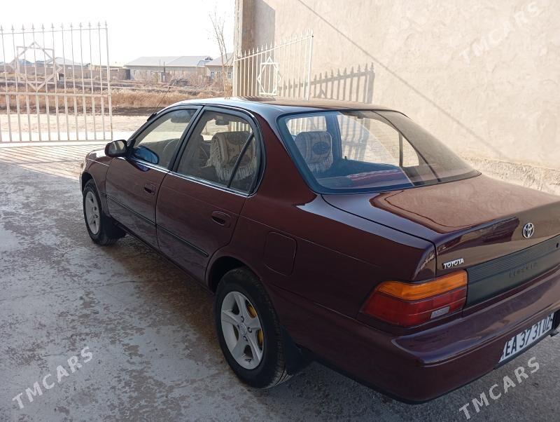 Toyota Corolla 1994 - 70 000 TMT - Кёнеургенч - img 5