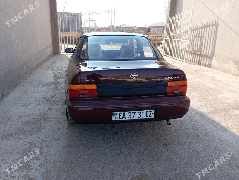 Toyota Corolla 1994 - 70 000 TMT - Кёнеургенч - img 4