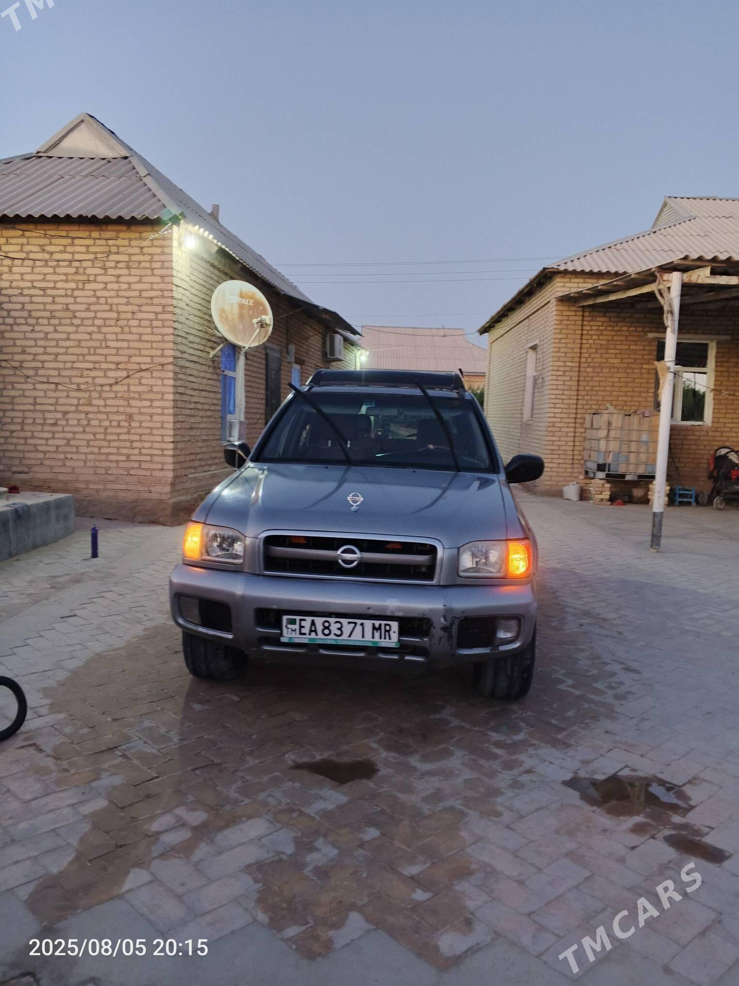 Nissan Pathfinder 2004 - 110 000 TMT - Байрамали - img 2
