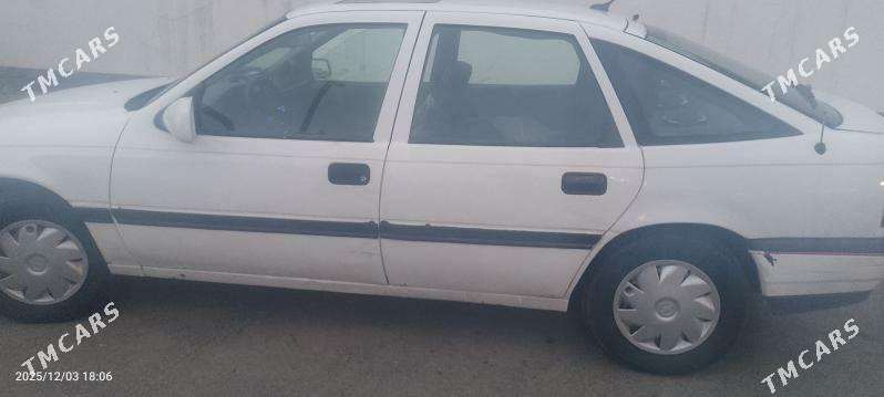 Opel Vectra 1990 - 35 000 TMT - Туркменбаши - img 3
