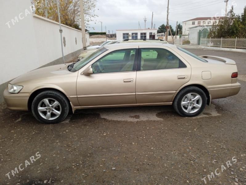 Toyota Camry 1998 - 130 000 TMT - Гызыларбат - img 4