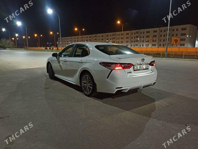 Toyota Camry 2020 - 370 000 TMT - Кёнеургенч - img 4
