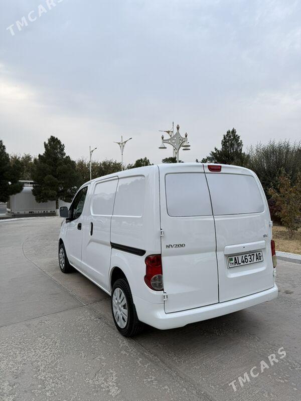 Toyota Hiace 2019 - 195 000 TMT - Aşgabat - img 2