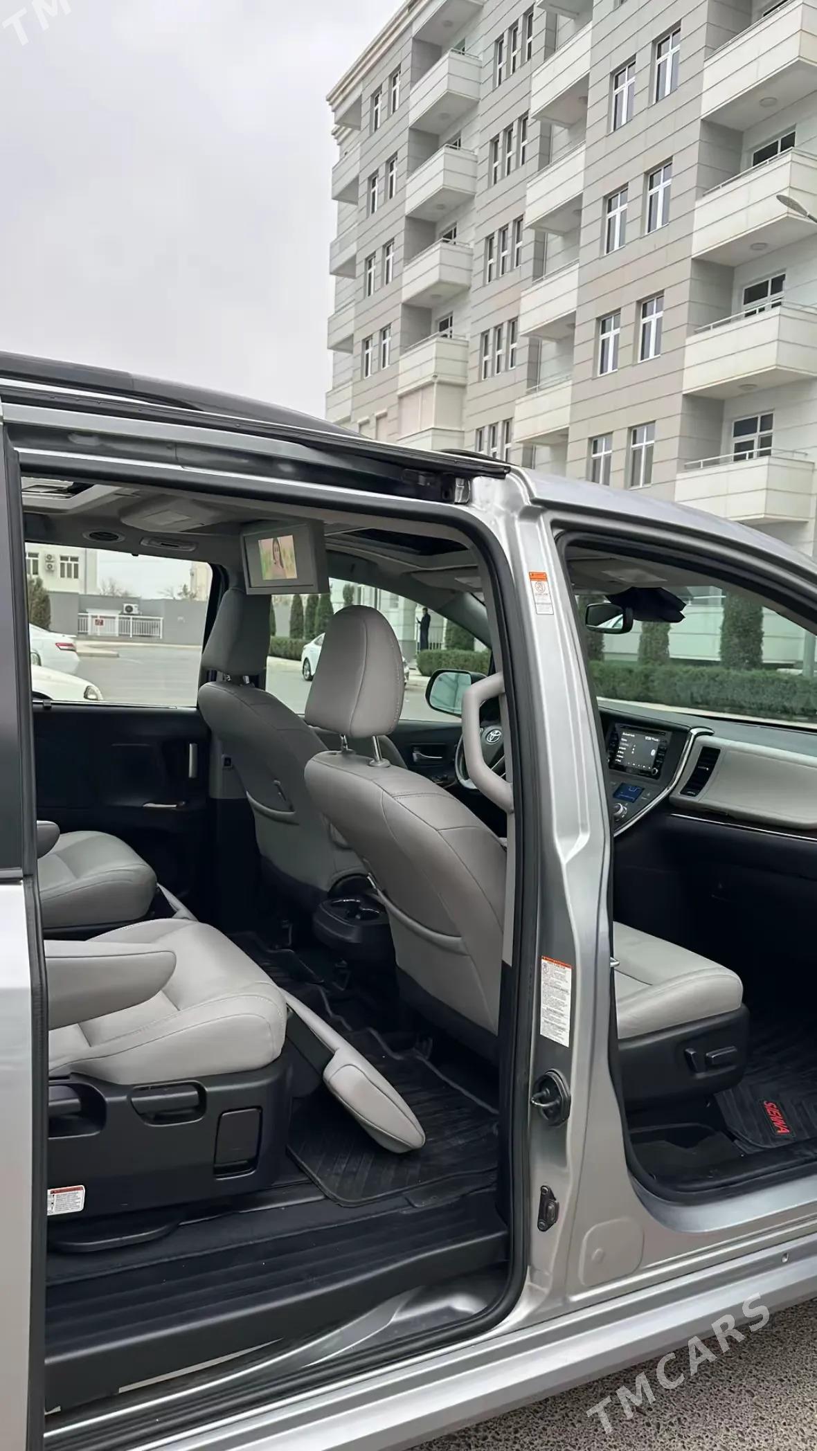 Toyota Sienna 2018 - 561 450 TMT - Mary - img 8