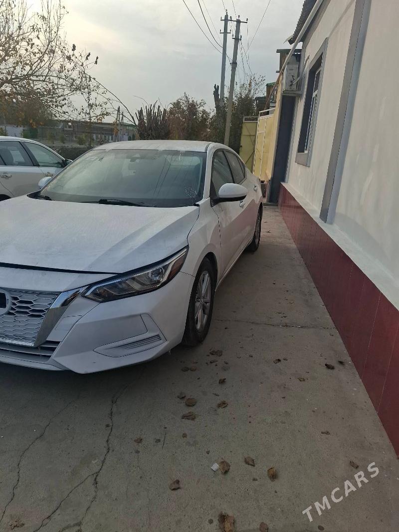 Nissan Sentra 2022 - 195 000 TMT - Bedew - img 6