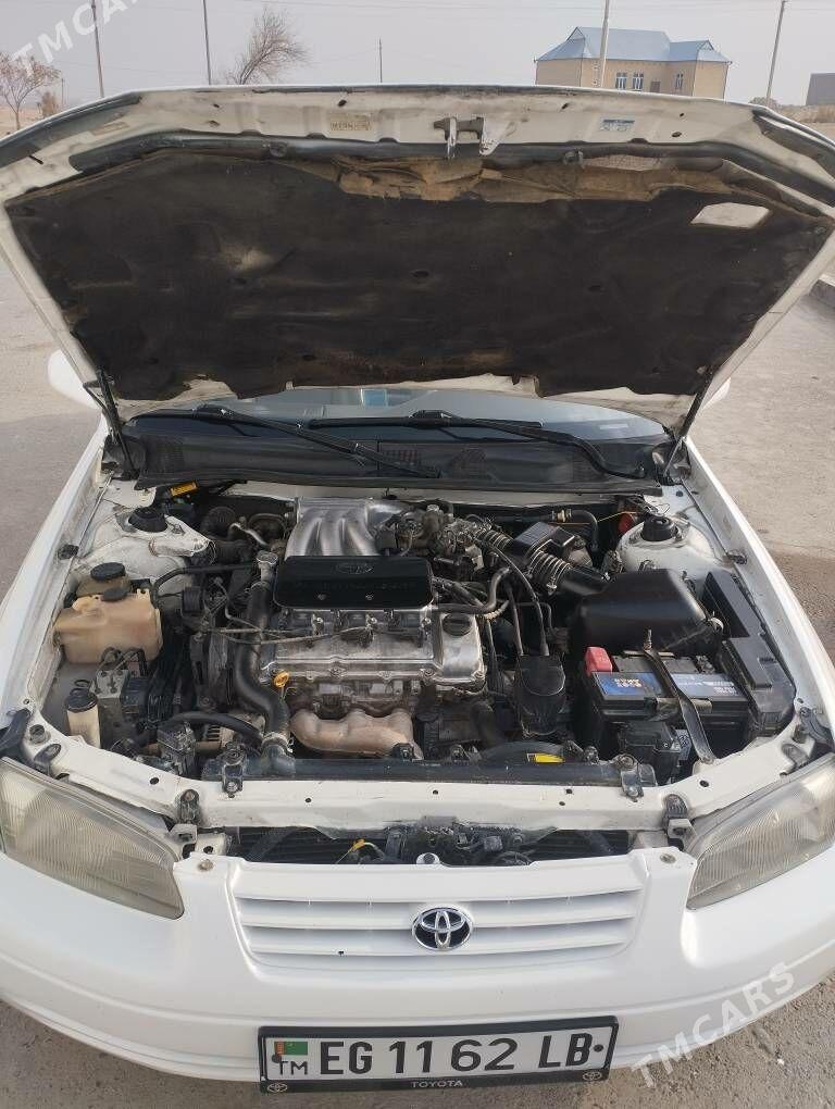Toyota Camry 1999 - 160 000 TMT - Дарганата - img 6