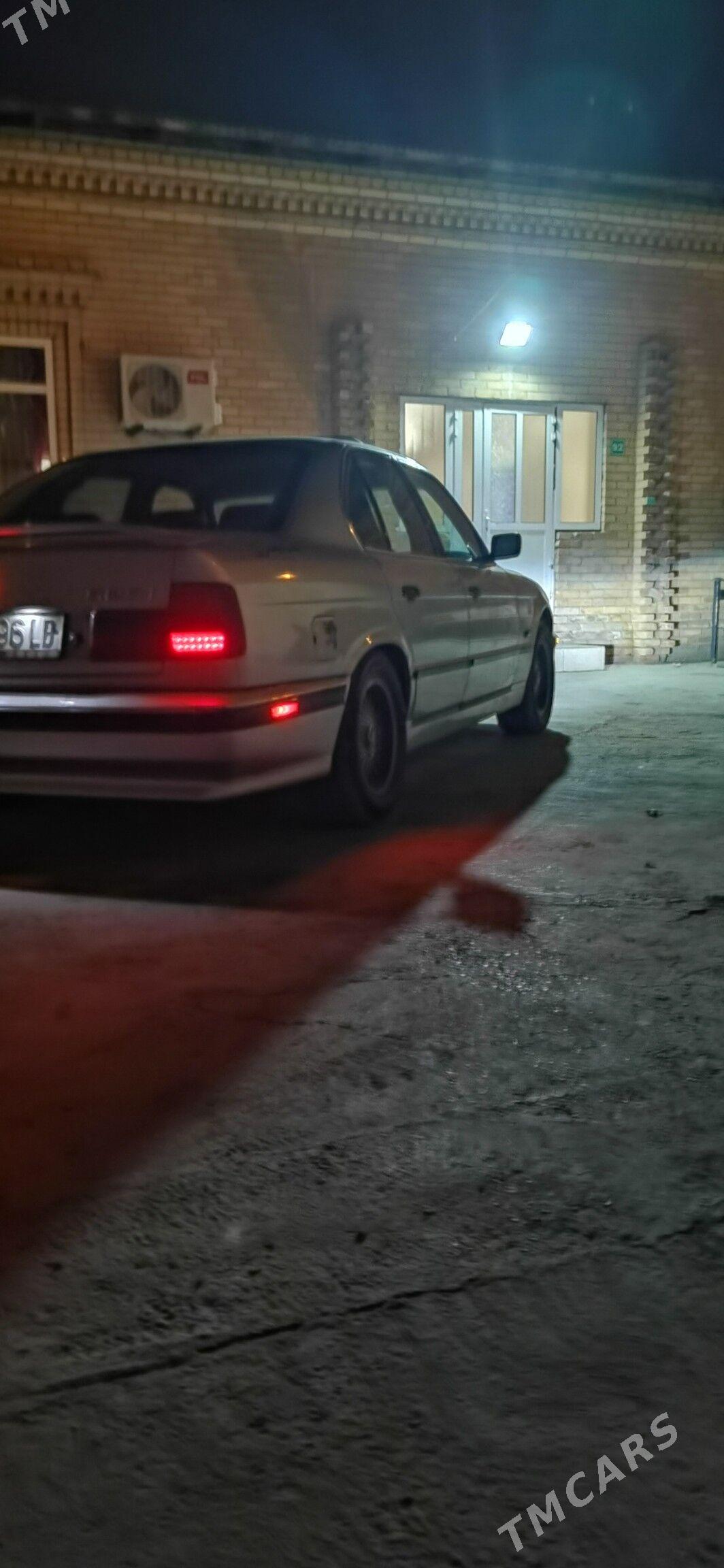 BMW E34 1995 - 69 000 TMT - Туркменабат - img 2