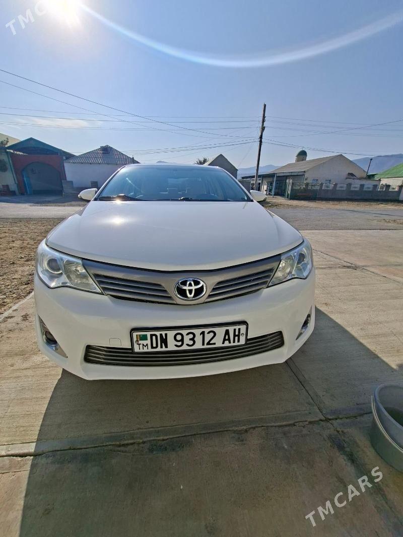 Toyota Camry 2013 - 230 000 TMT - Бахарден - img 3