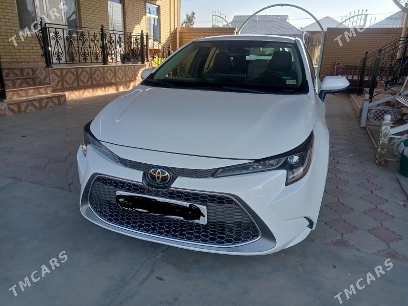 Toyota Corolla 2021 - 255 000 TMT - Baýramaly - img 4