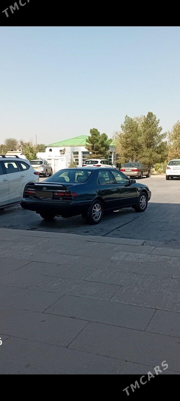 Toyota Camry 1999 - 130 000 TMT - Байрамали - img 2