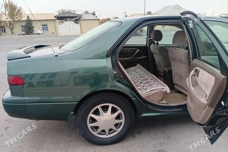 Toyota Camry 1999 - 130 000 TMT - Байрамали - img 9