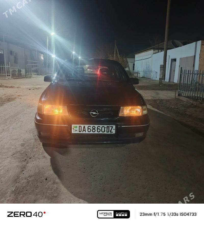 Opel Vectra 1995 - 38 000 TMT - Дашогуз - img 5