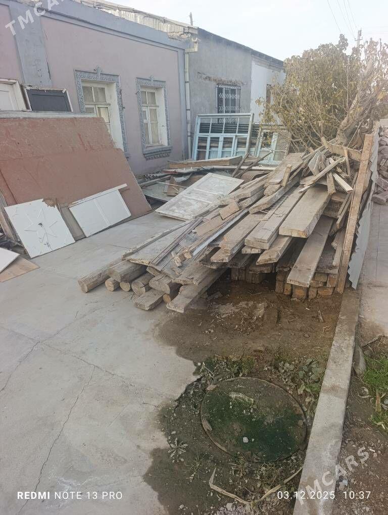 Satlyk tagta - Türkmenabat - img 2