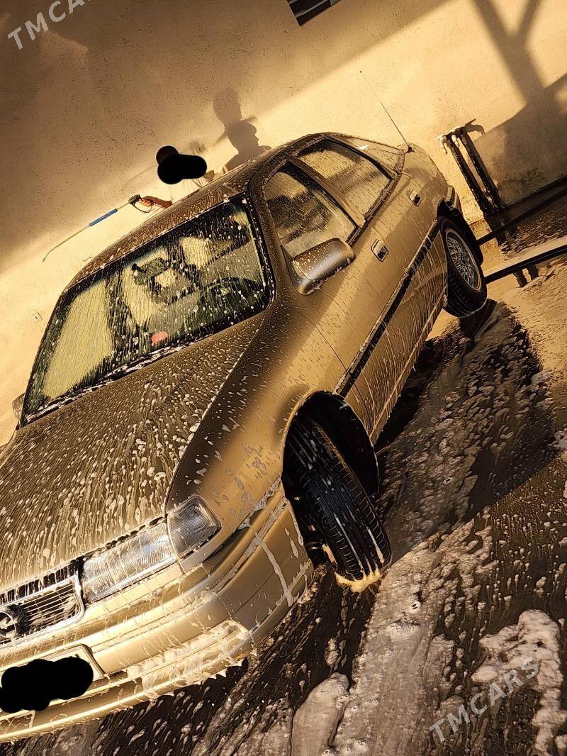 Opel Vectra 1992 - 50 000 TMT - Теджен - img 2