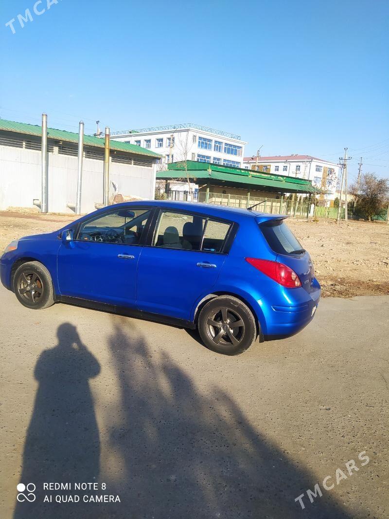 Nissan Versa 2011 - 114 000 TMT - Дашогуз - img 3