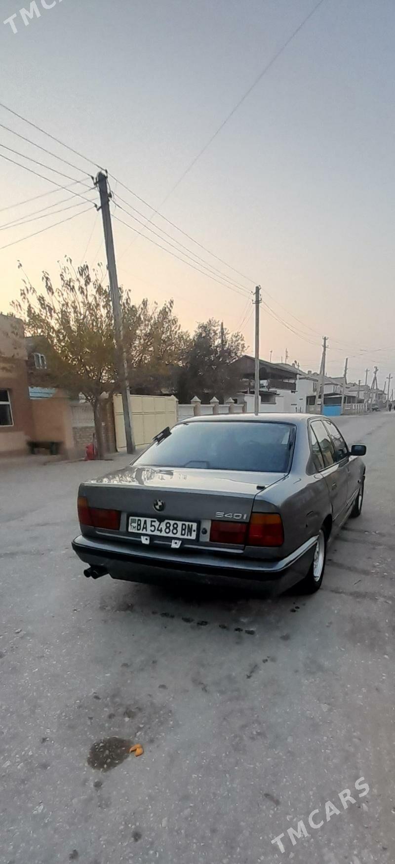 BMW 525 1990 - 80 000 TMT - Гумдаг - img 3