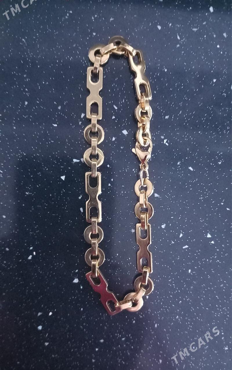 bolt - Бузмеин - img 1