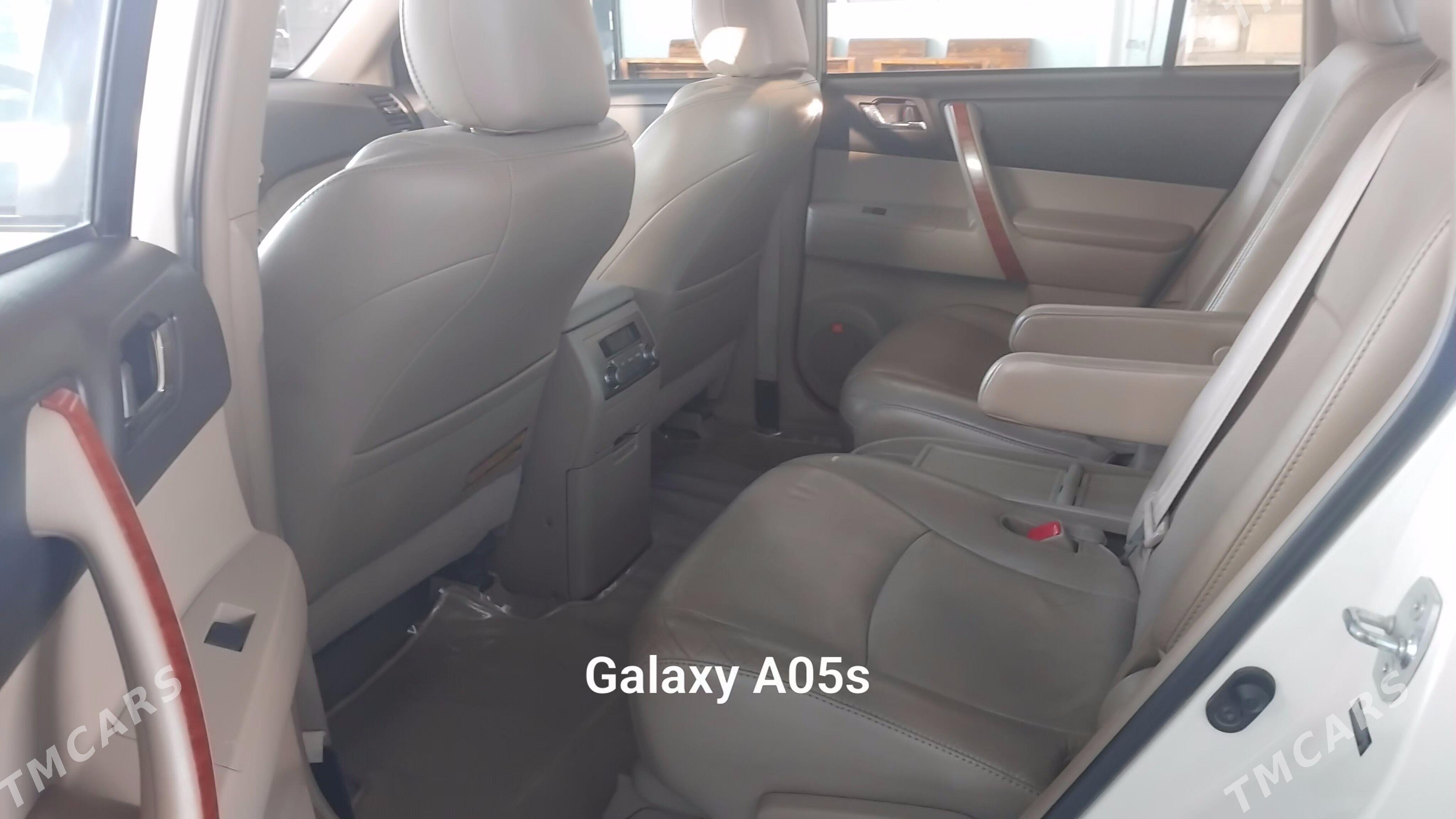 Toyota Highlander 2010 - 340 000 TMT - Ашхабад - img 4