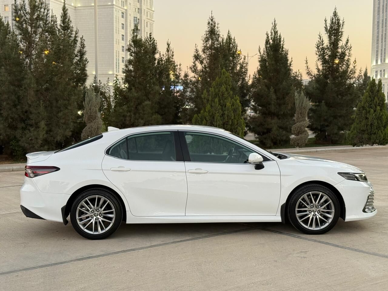 Toyota Camry 2022 - 338 000 TMT - Ашхабад - img 7