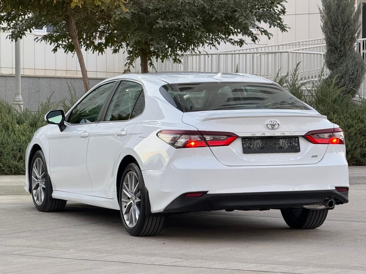 Toyota Camry 2022 - 338 000 TMT - Ашхабад - img 5